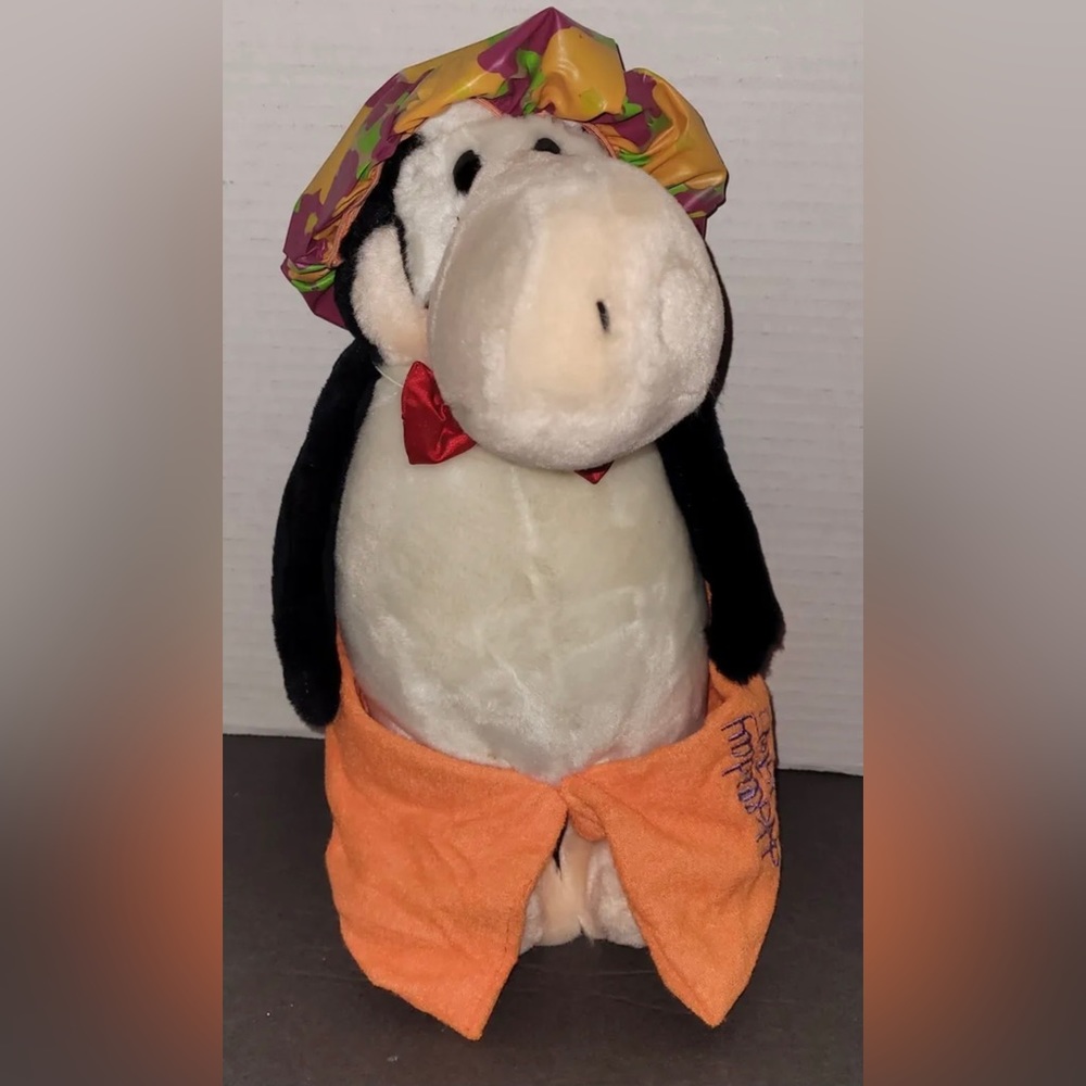 Vintage Dakin Opus Penguin Bloom County 1985 Holliday Hotel Wet Phase Plush NIB